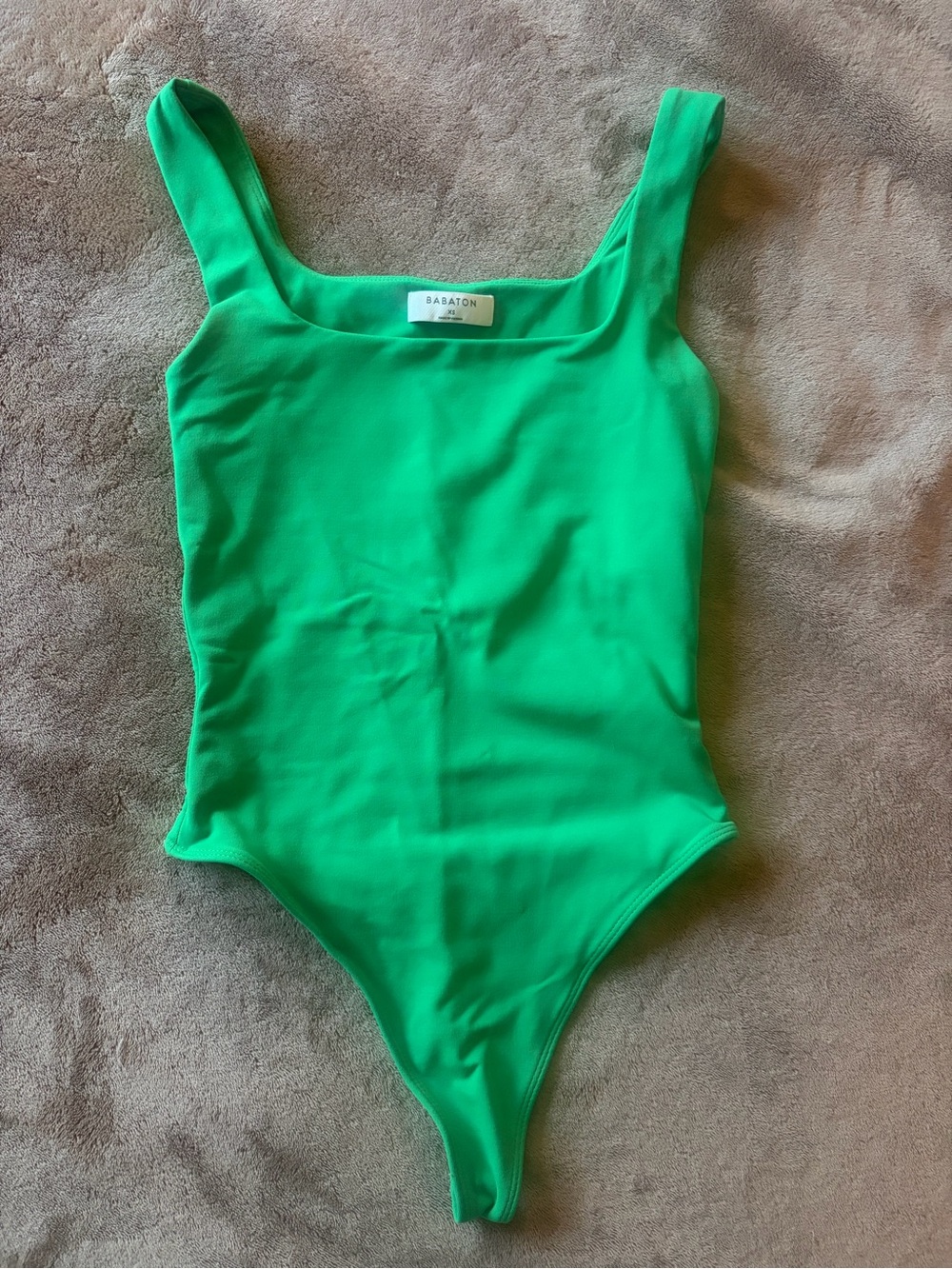 Aritzia Babaton Kelly Green Square-Neck Bodysuit